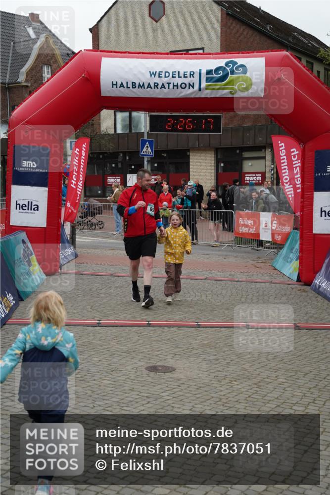 04.05.2025 - 8. Wedeler Halbmarathon Felixshl http://msf.ph/oto/7837051 04.05.2025 12:26:15 Ziel 891 meine-sportfotos.de