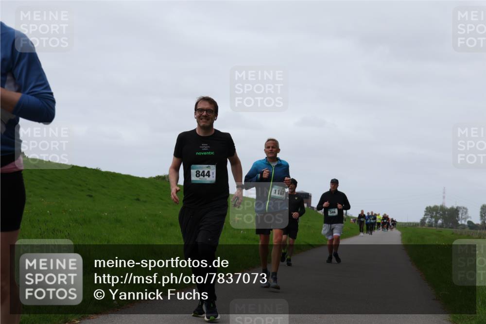 04.05.2025 - 8. Wedeler Halbmarathon Yannick Fuchs http://msf.ph/oto/7837073 04.05.2025 11:24:22 Laufen 844, 1167, 346 meine-sportfotos.de