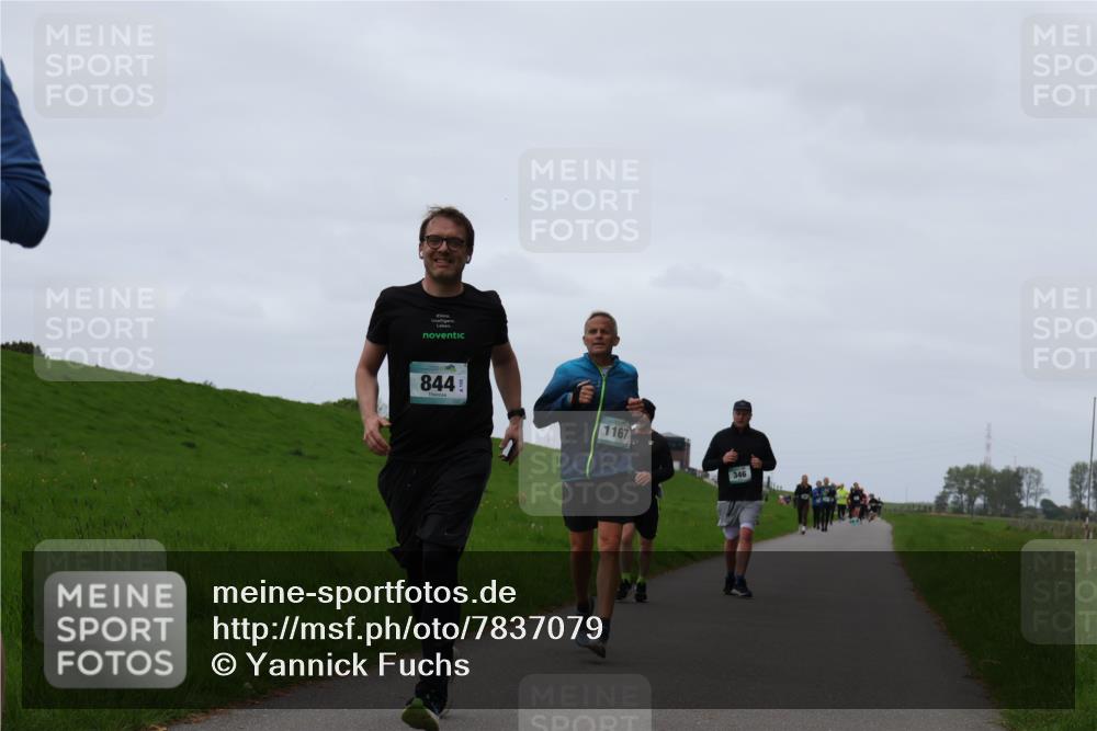 04.05.2025 - 8. Wedeler Halbmarathon Yannick Fuchs http://msf.ph/oto/7837079 04.05.2025 11:24:22 Laufen 844, 1167, 346 meine-sportfotos.de