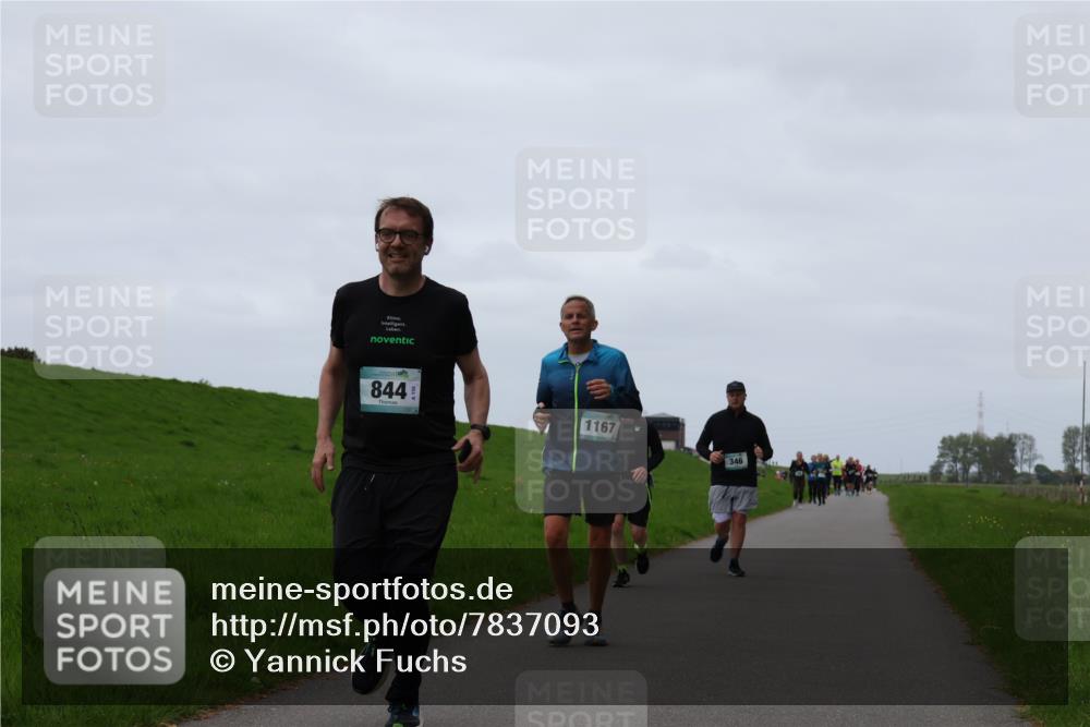 04.05.2025 - 8. Wedeler Halbmarathon Yannick Fuchs http://msf.ph/oto/7837093 04.05.2025 11:24:22 Laufen 844, 1167, 346 meine-sportfotos.de