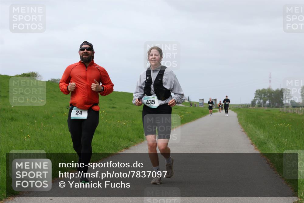 04.05.2025 - 8. Wedeler Halbmarathon Yannick Fuchs http://msf.ph/oto/7837097 04.05.2025 12:00:12 Laufen 24, 435 meine-sportfotos.de