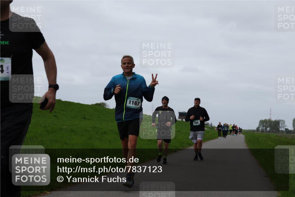 04.05.2025 - 8. Wedeler Halbmarathon Yannick Fuchs http://msf.ph/oto/7837123 04.05.2025 11:24:23 Laufen 150, 1167, 346 meine-sportfotos.de