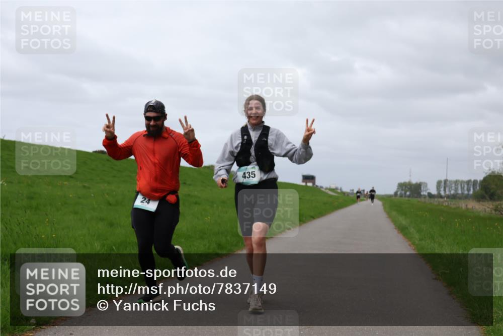 04.05.2025 - 8. Wedeler Halbmarathon Yannick Fuchs http://msf.ph/oto/7837149 04.05.2025 12:00:14 Laufen 24, 435 meine-sportfotos.de