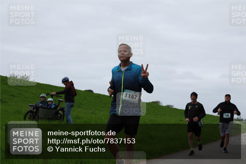04.05.2025 - 8. Wedeler Halbmarathon Yannick Fuchs http://msf.ph/oto/7837153 04.05.2025 11:24:24 Laufen 1167, 346 meine-sportfotos.de