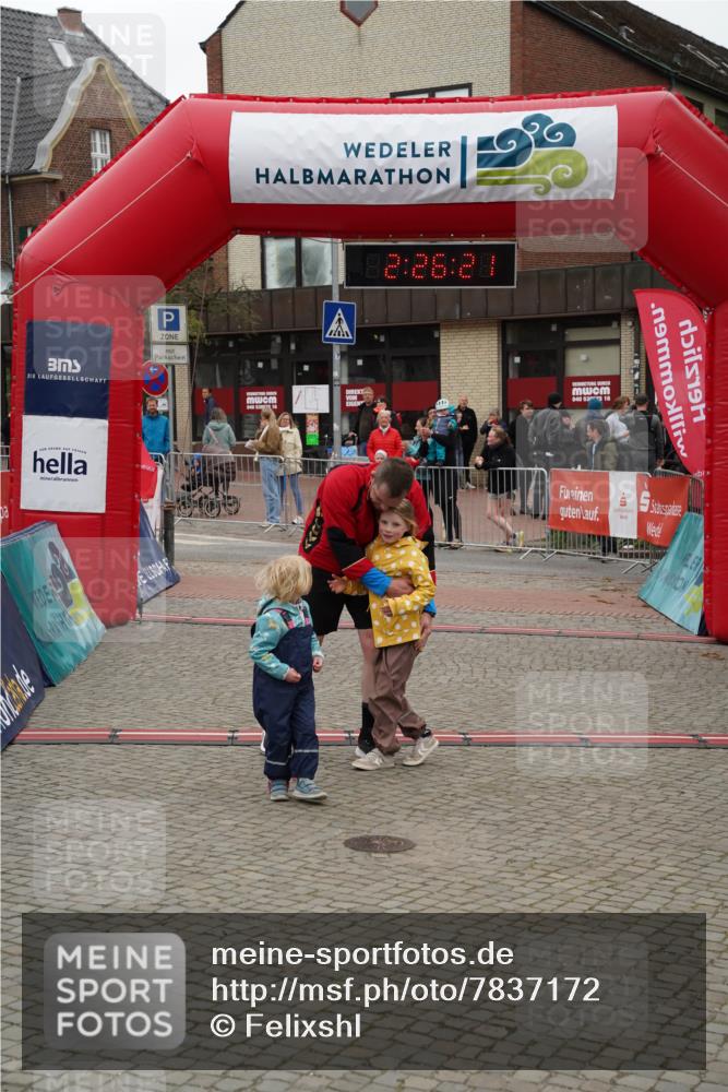 04.05.2025 - 8. Wedeler Halbmarathon Felixshl http://msf.ph/oto/7837172 04.05.2025 12:26:19 Ziel 891 meine-sportfotos.de