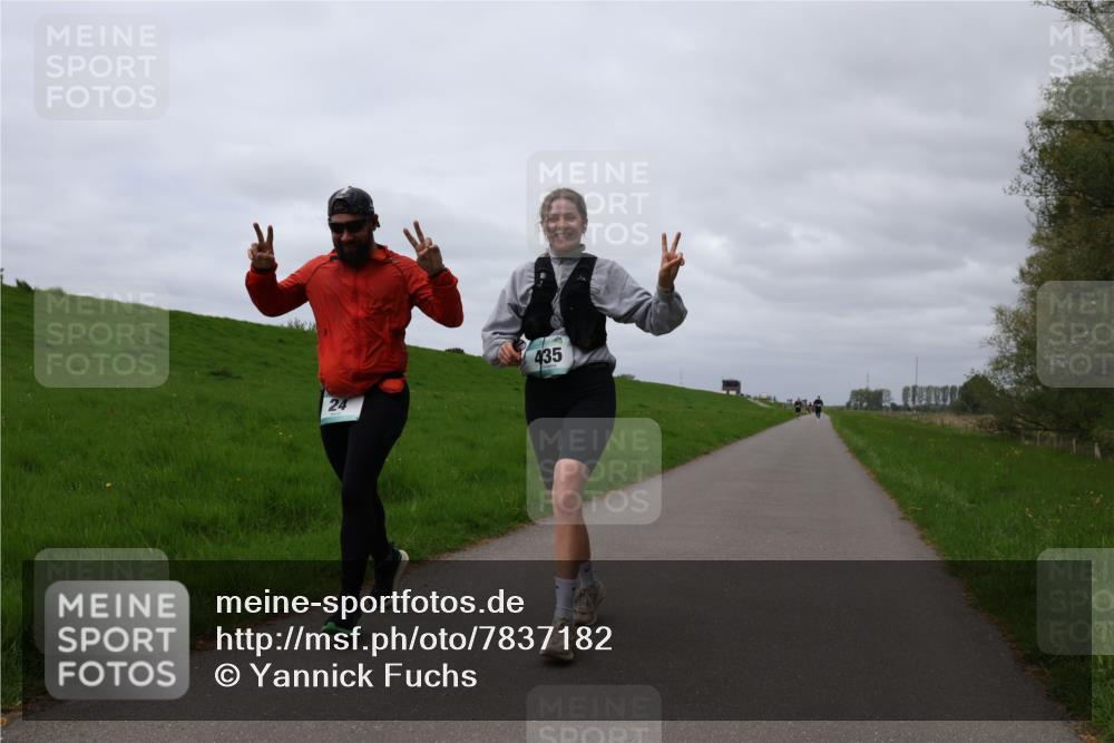 04.05.2025 - 8. Wedeler Halbmarathon Yannick Fuchs http://msf.ph/oto/7837182 04.05.2025 12:00:15 Laufen 24, 435 meine-sportfotos.de