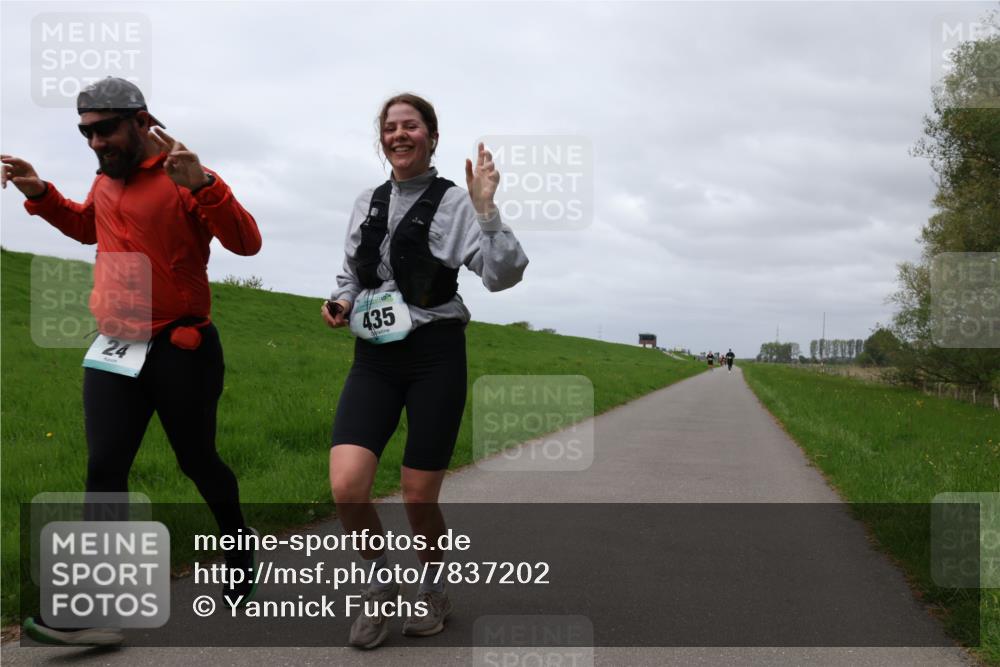 04.05.2025 - 8. Wedeler Halbmarathon Yannick Fuchs http://msf.ph/oto/7837202 04.05.2025 12:00:15 Laufen 24, 435 meine-sportfotos.de