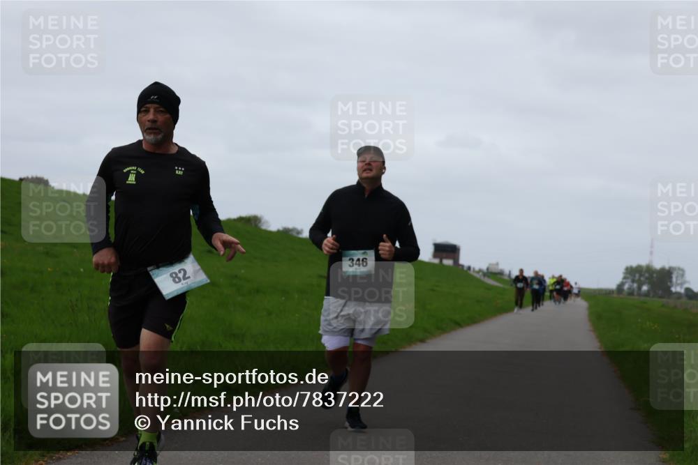 04.05.2025 - 8. Wedeler Halbmarathon Yannick Fuchs http://msf.ph/oto/7837222 04.05.2025 11:24:26 Laufen 82, 346 meine-sportfotos.de