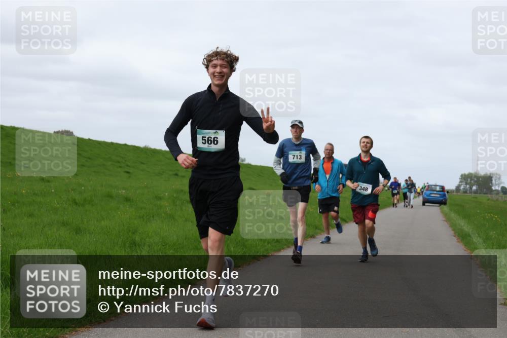 04.05.2025 - 8. Wedeler Halbmarathon Yannick Fuchs http://msf.ph/oto/7837270 04.05.2025 11:46:07 Laufen 566, 713, 348 meine-sportfotos.de