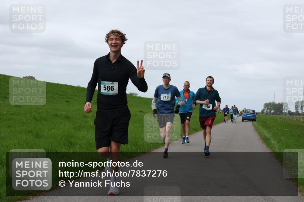 04.05.2025 - 8. Wedeler Halbmarathon Yannick Fuchs http://msf.ph/oto/7837276 04.05.2025 11:46:07 Laufen 566, 713, 348 meine-sportfotos.de