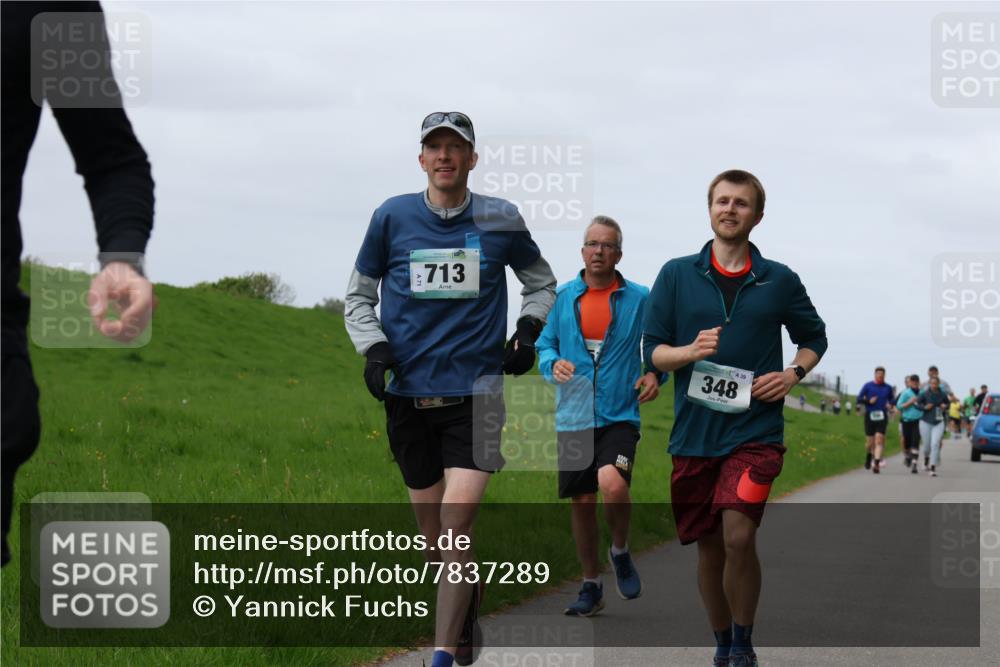 04.05.2025 - 8. Wedeler Halbmarathon Yannick Fuchs http://msf.ph/oto/7837289 04.05.2025 11:46:07 Laufen 713, 39, 348 meine-sportfotos.de