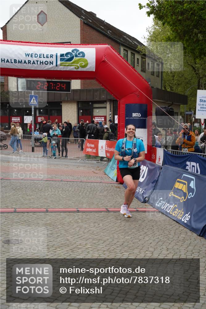 04.05.2025 - 8. Wedeler Halbmarathon Felixshl http://msf.ph/oto/7837318 04.05.2025 12:27:22 Ziel 385 meine-sportfotos.de