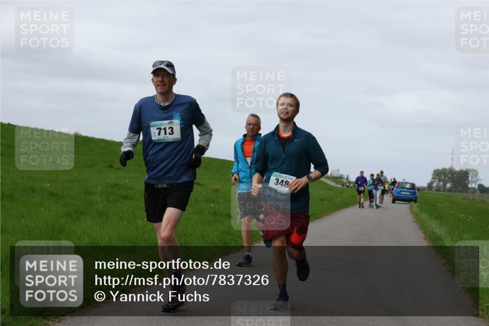 04.05.2025 - 8. Wedeler Halbmarathon Yannick Fuchs http://msf.ph/oto/7837326 04.05.2025 11:46:08 Laufen 713, 348 meine-sportfotos.de