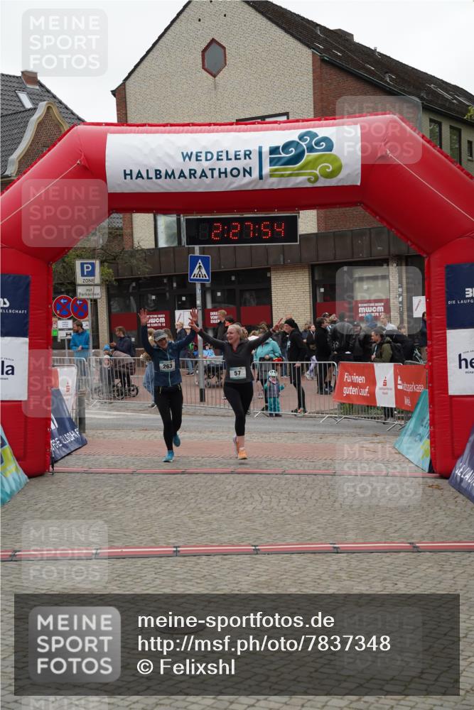 04.05.2025 - 8. Wedeler Halbmarathon Felixshl http://msf.ph/oto/7837348 04.05.2025 12:27:52 Ziel 57, 263 meine-sportfotos.de