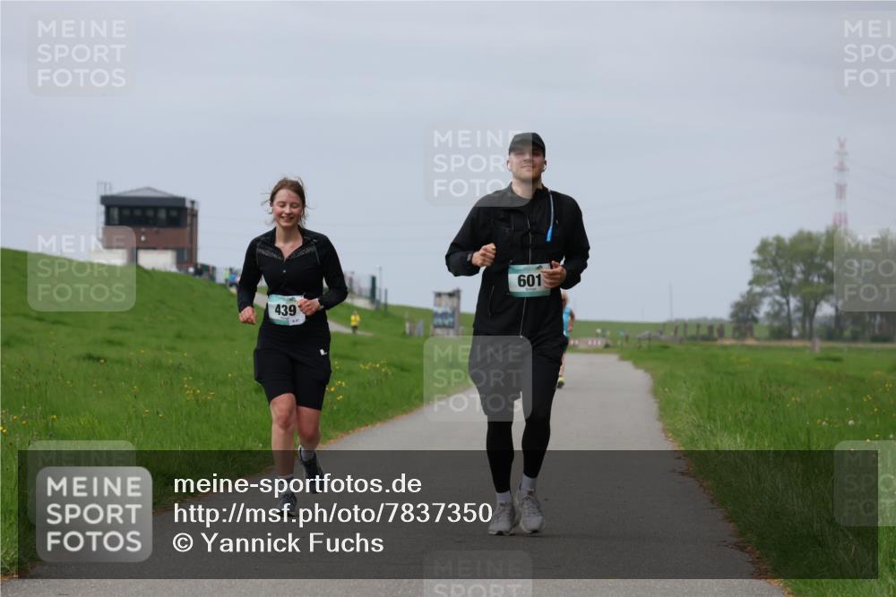 04.05.2025 - 8. Wedeler Halbmarathon Yannick Fuchs http://msf.ph/oto/7837350 04.05.2025 12:00:33 Laufen 439, 601 meine-sportfotos.de