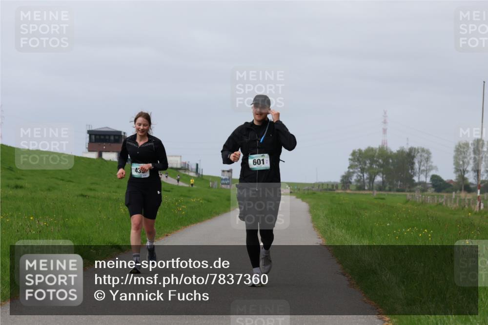 04.05.2025 - 8. Wedeler Halbmarathon Yannick Fuchs http://msf.ph/oto/7837360 04.05.2025 12:00:34 Laufen 601, 43 meine-sportfotos.de