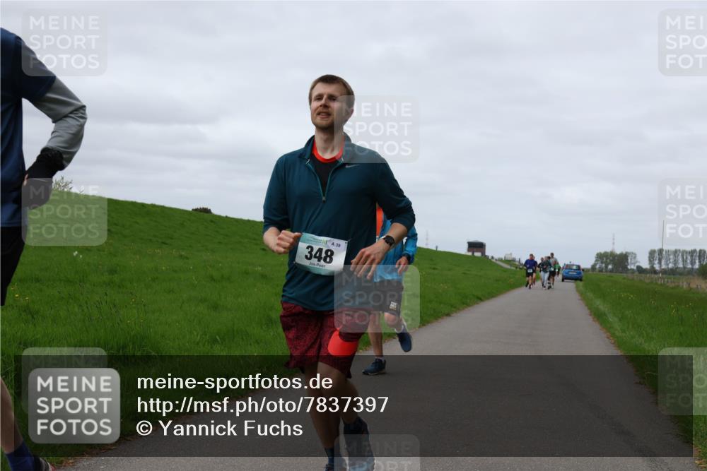 04.05.2025 - 8. Wedeler Halbmarathon Yannick Fuchs http://msf.ph/oto/7837397 04.05.2025 11:46:10 Laufen 39, 348 meine-sportfotos.de