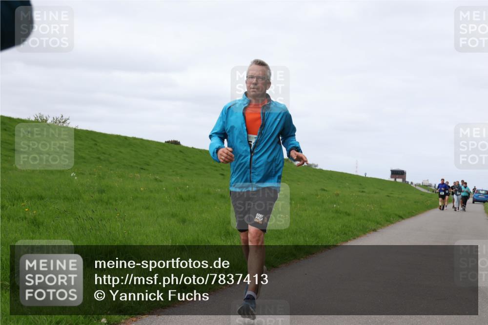 04.05.2025 - 8. Wedeler Halbmarathon Yannick Fuchs http://msf.ph/oto/7837413 04.05.2025 11:46:11 Laufen  meine-sportfotos.de