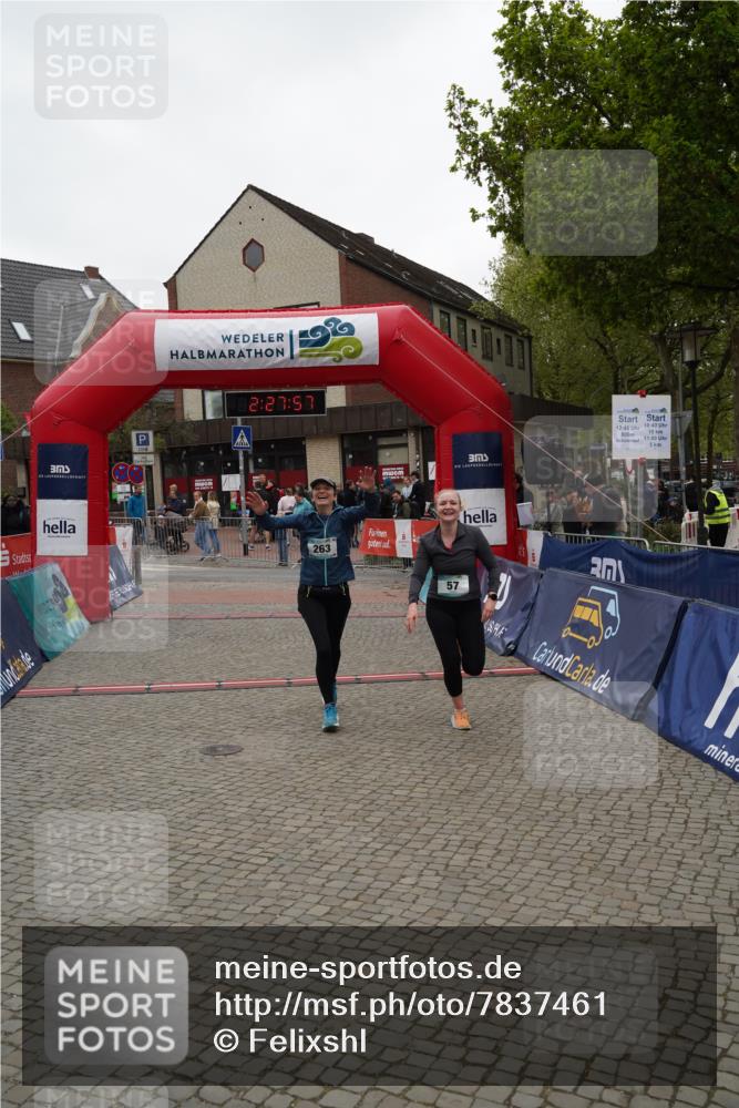 04.05.2025 - 8. Wedeler Halbmarathon Felixshl http://msf.ph/oto/7837461 04.05.2025 12:27:54 Ziel 57, 263 meine-sportfotos.de