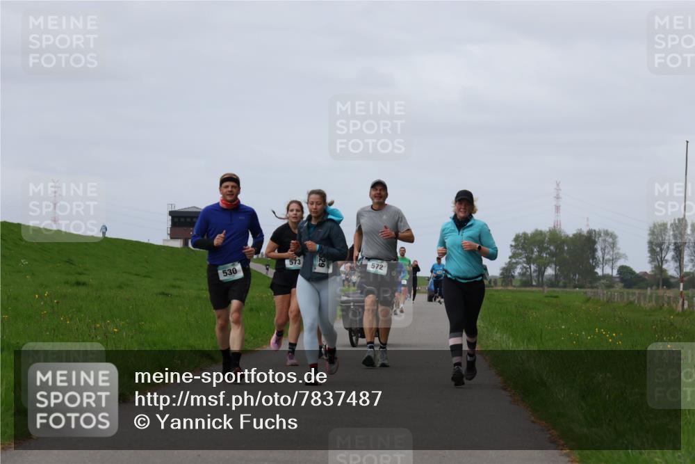 04.05.2025 - 8. Wedeler Halbmarathon Yannick Fuchs http://msf.ph/oto/7837487 04.05.2025 11:46:19 Laufen 573, 530, 572 meine-sportfotos.de