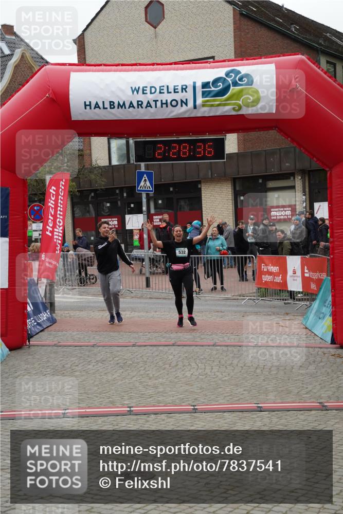 04.05.2025 - 8. Wedeler Halbmarathon Felixshl http://msf.ph/oto/7837541 04.05.2025 12:28:33 Ziel 532 meine-sportfotos.de