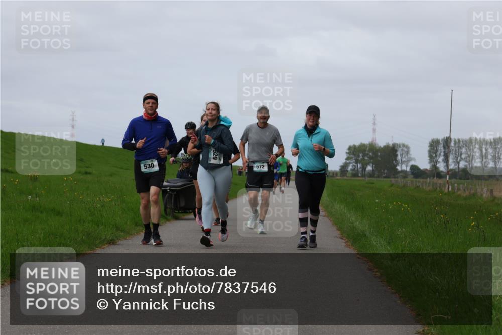 04.05.2025 - 8. Wedeler Halbmarathon Yannick Fuchs http://msf.ph/oto/7837546 04.05.2025 11:46:20 Laufen 530, 529, 572 meine-sportfotos.de