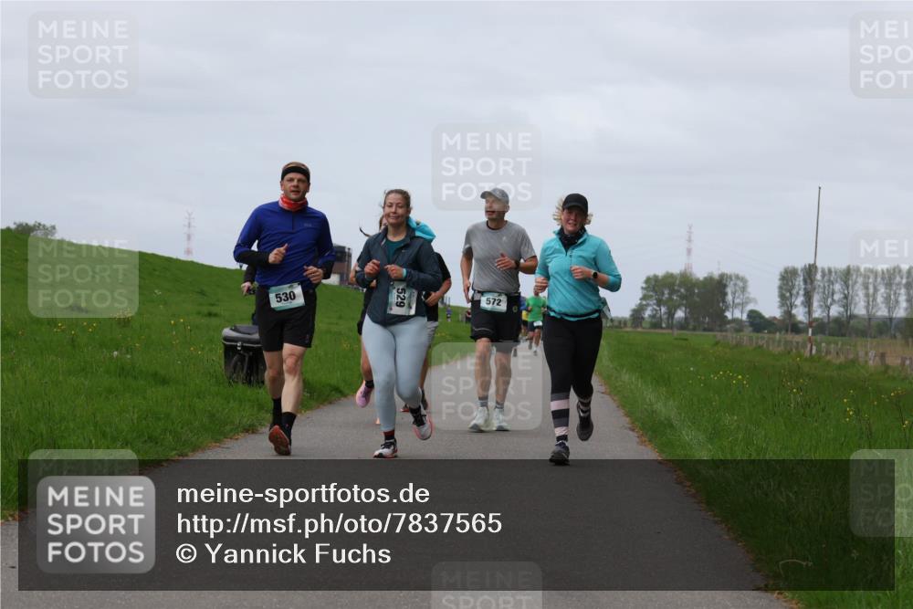 04.05.2025 - 8. Wedeler Halbmarathon Yannick Fuchs http://msf.ph/oto/7837565 04.05.2025 11:46:21 Laufen 530, 529, 572, 0 meine-sportfotos.de