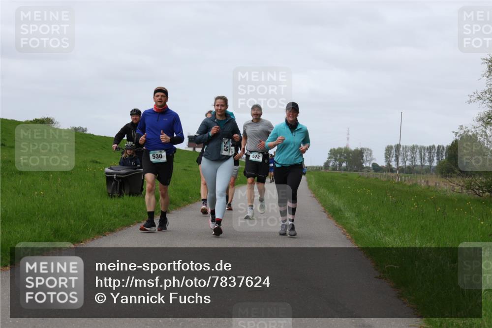04.05.2025 - 8. Wedeler Halbmarathon Yannick Fuchs http://msf.ph/oto/7837624 04.05.2025 11:46:22 Laufen 60, 530, 572 meine-sportfotos.de