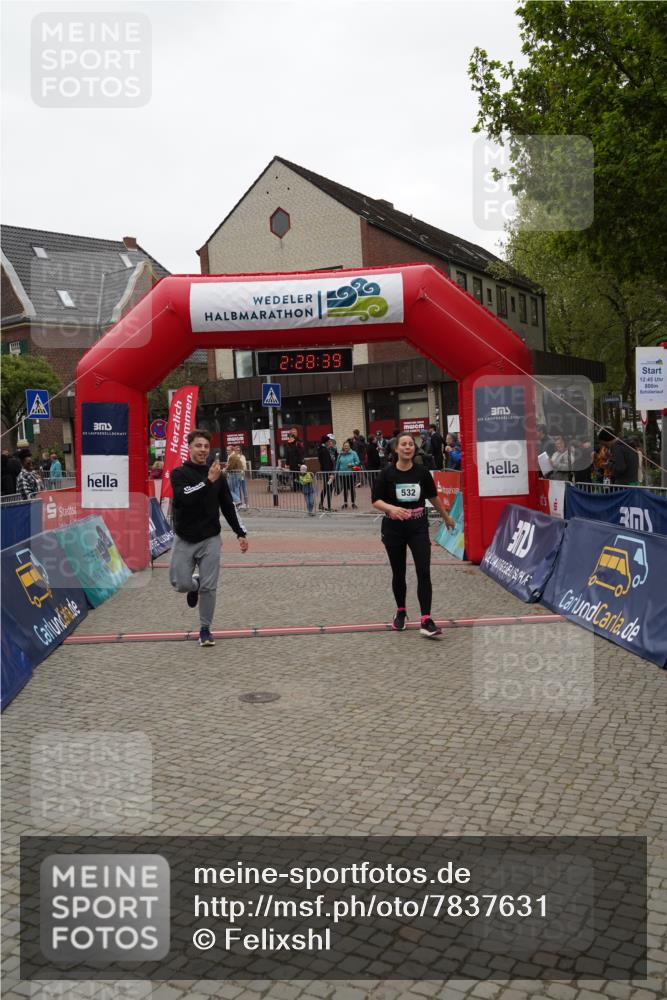 04.05.2025 - 8. Wedeler Halbmarathon Felixshl http://msf.ph/oto/7837631 04.05.2025 12:28:36 Ziel 532 meine-sportfotos.de