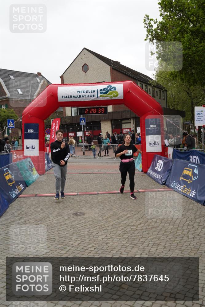04.05.2025 - 8. Wedeler Halbmarathon Felixshl http://msf.ph/oto/7837645 04.05.2025 12:28:37 Ziel 532 meine-sportfotos.de