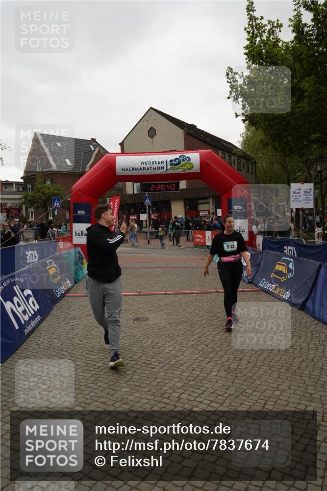 04.05.2025 - 8. Wedeler Halbmarathon Felixshl http://msf.ph/oto/7837674 04.05.2025 12:28:38 Ziel 532 meine-sportfotos.de
