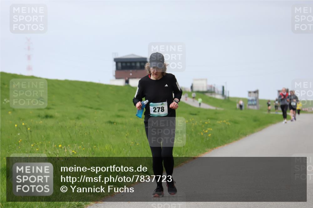 04.05.2025 - 8. Wedeler Halbmarathon Yannick Fuchs http://msf.ph/oto/7837723 04.05.2025 12:01:16 Laufen 278 meine-sportfotos.de