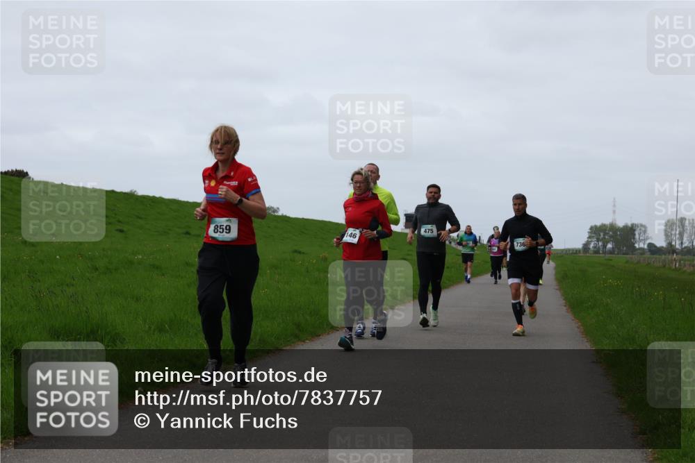 04.05.2025 - 8. Wedeler Halbmarathon Yannick Fuchs http://msf.ph/oto/7837757 04.05.2025 11:24:56 Laufen 475, 859, 146, 736 meine-sportfotos.de