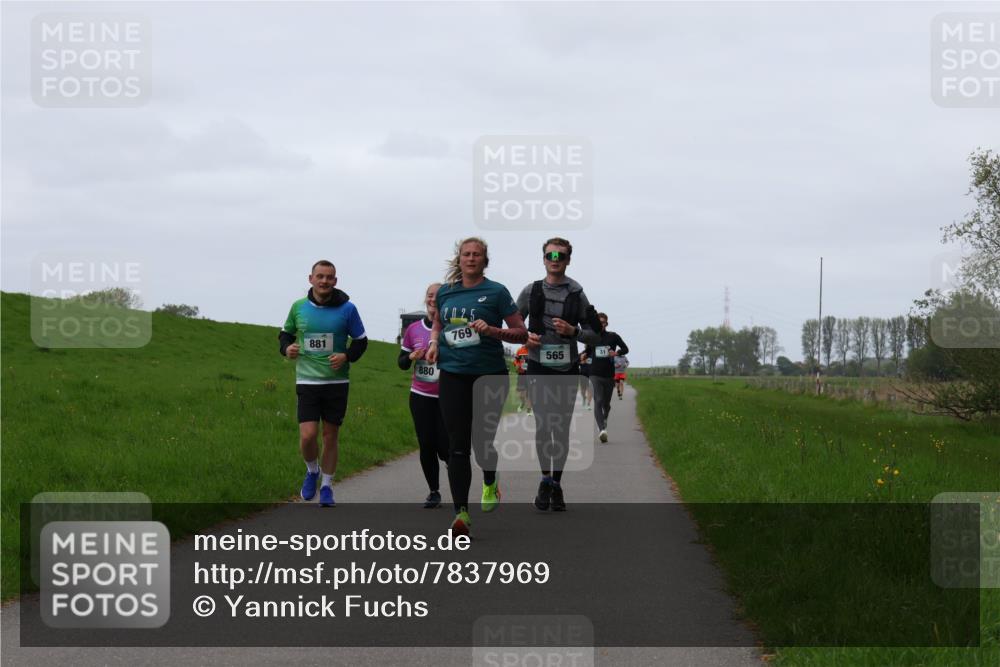 04.05.2025 - 8. Wedeler Halbmarathon Yannick Fuchs http://msf.ph/oto/7837969 04.05.2025 11:25:05 Laufen 881, 880, 2025, 769, 565 meine-sportfotos.de