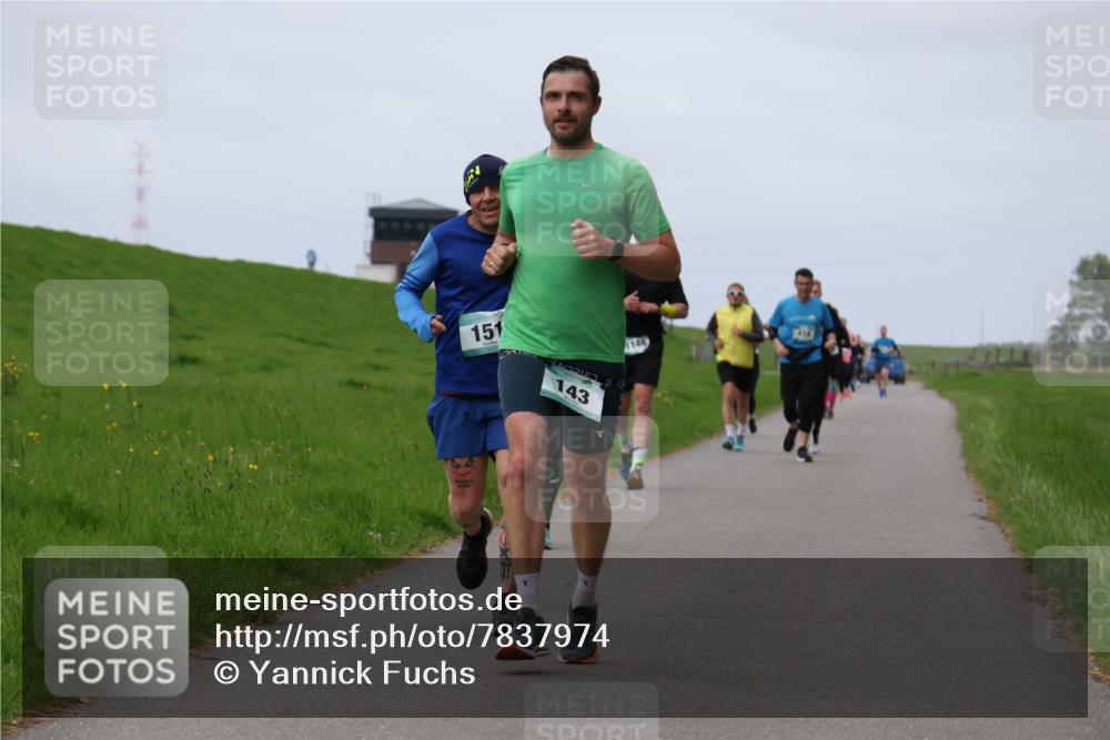 04.05.2025 - 8. Wedeler Halbmarathon Yannick Fuchs http://msf.ph/oto/7837974 04.05.2025 11:46:36 Laufen 151, 143, 148 meine-sportfotos.de