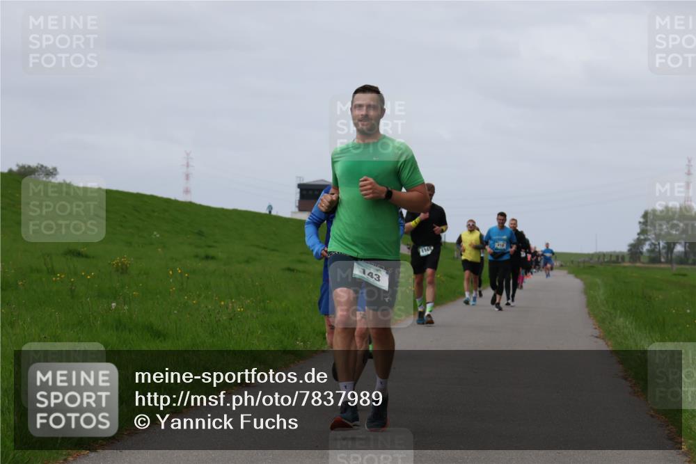 04.05.2025 - 8. Wedeler Halbmarathon Yannick Fuchs http://msf.ph/oto/7837989 04.05.2025 11:46:37 Laufen 143, 1148, 410 meine-sportfotos.de