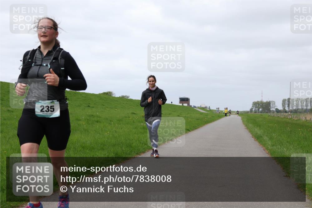 04.05.2025 - 8. Wedeler Halbmarathon Yannick Fuchs http://msf.ph/oto/7838008 04.05.2025 12:01:54 Laufen 235 meine-sportfotos.de