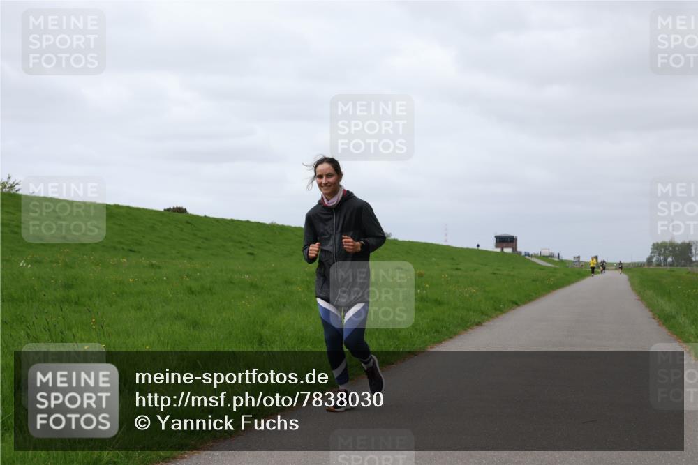 04.05.2025 - 8. Wedeler Halbmarathon Yannick Fuchs http://msf.ph/oto/7838030 04.05.2025 12:01:55 Laufen  meine-sportfotos.de