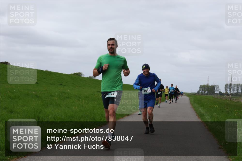 04.05.2025 - 8. Wedeler Halbmarathon Yannick Fuchs http://msf.ph/oto/7838047 04.05.2025 11:46:39 Laufen 3, 151 meine-sportfotos.de