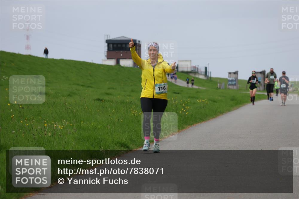 04.05.2025 - 8. Wedeler Halbmarathon Yannick Fuchs http://msf.ph/oto/7838071 04.05.2025 12:02:18 Laufen 716 meine-sportfotos.de
