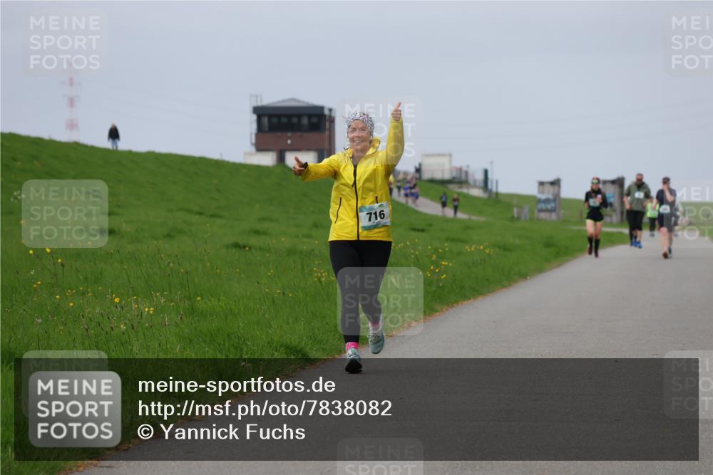 04.05.2025 - 8. Wedeler Halbmarathon Yannick Fuchs http://msf.ph/oto/7838082 04.05.2025 12:02:19 Laufen 716 meine-sportfotos.de