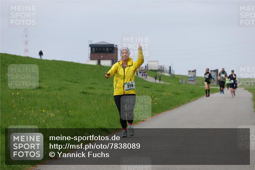 04.05.2025 - 8. Wedeler Halbmarathon Yannick Fuchs http://msf.ph/oto/7838089 04.05.2025 12:02:19 Laufen 716 meine-sportfotos.de