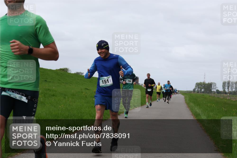 04.05.2025 - 8. Wedeler Halbmarathon Yannick Fuchs http://msf.ph/oto/7838091 04.05.2025 11:46:40 Laufen 151, 596, 1148 meine-sportfotos.de