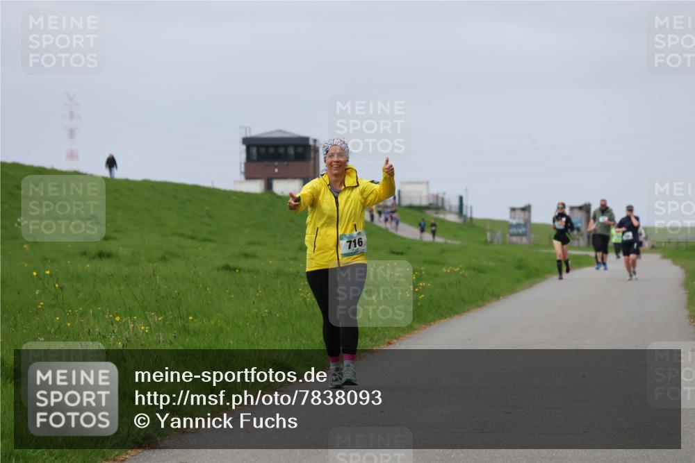 04.05.2025 - 8. Wedeler Halbmarathon Yannick Fuchs http://msf.ph/oto/7838093 04.05.2025 12:02:19 Laufen 716 meine-sportfotos.de