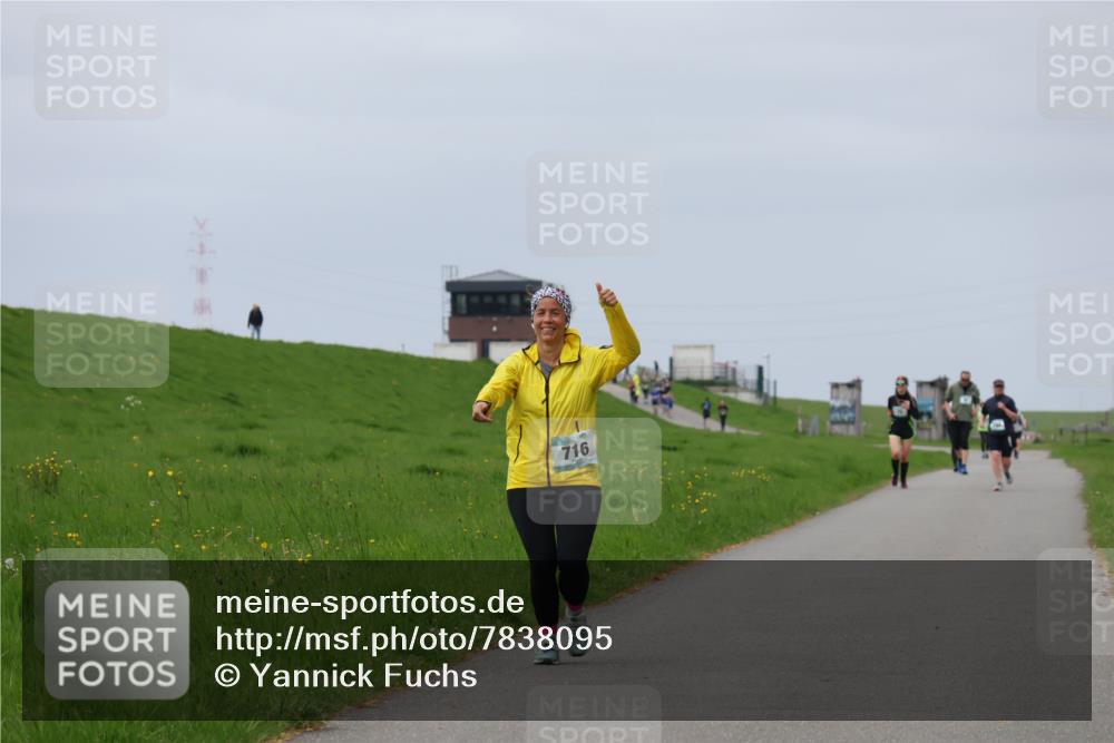 04.05.2025 - 8. Wedeler Halbmarathon Yannick Fuchs http://msf.ph/oto/7838095 04.05.2025 12:02:19 Laufen 716 meine-sportfotos.de