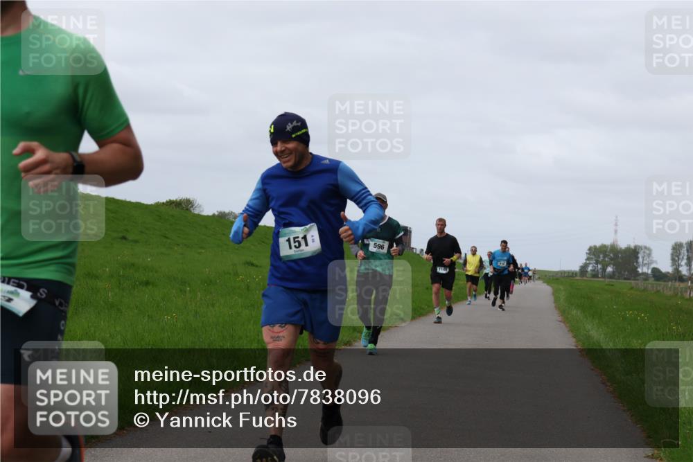 04.05.2025 - 8. Wedeler Halbmarathon Yannick Fuchs http://msf.ph/oto/7838096 04.05.2025 11:46:40 Laufen 151, 596, 1148 meine-sportfotos.de
