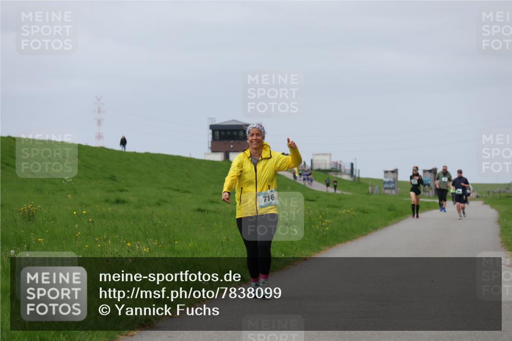 04.05.2025 - 8. Wedeler Halbmarathon Yannick Fuchs http://msf.ph/oto/7838099 04.05.2025 12:02:19 Laufen 716 meine-sportfotos.de