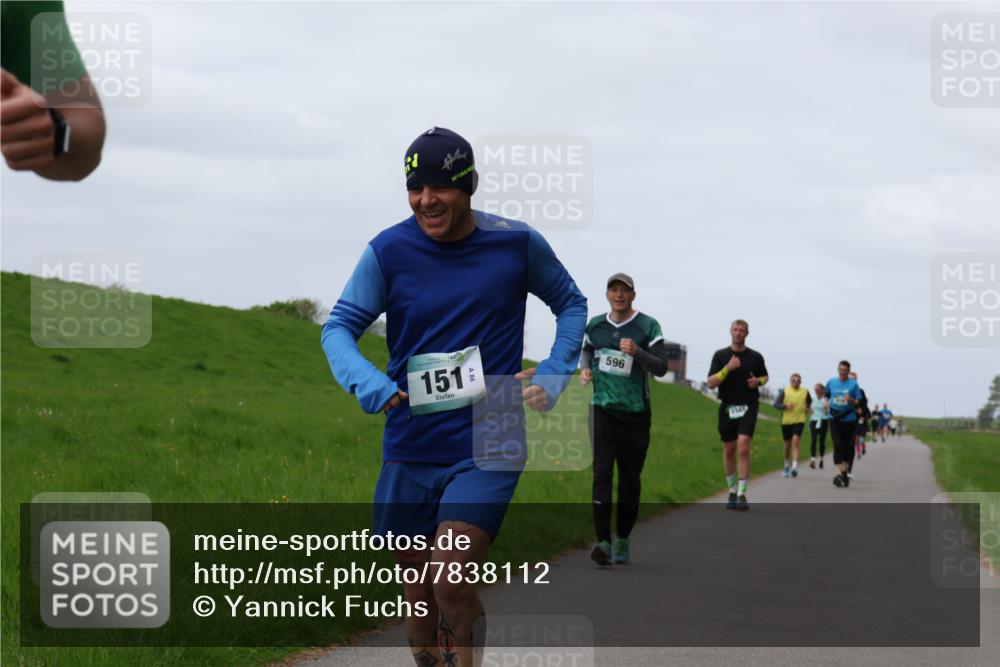 04.05.2025 - 8. Wedeler Halbmarathon Yannick Fuchs http://msf.ph/oto/7838112 04.05.2025 11:46:40 Laufen 151, 596, 1149 meine-sportfotos.de