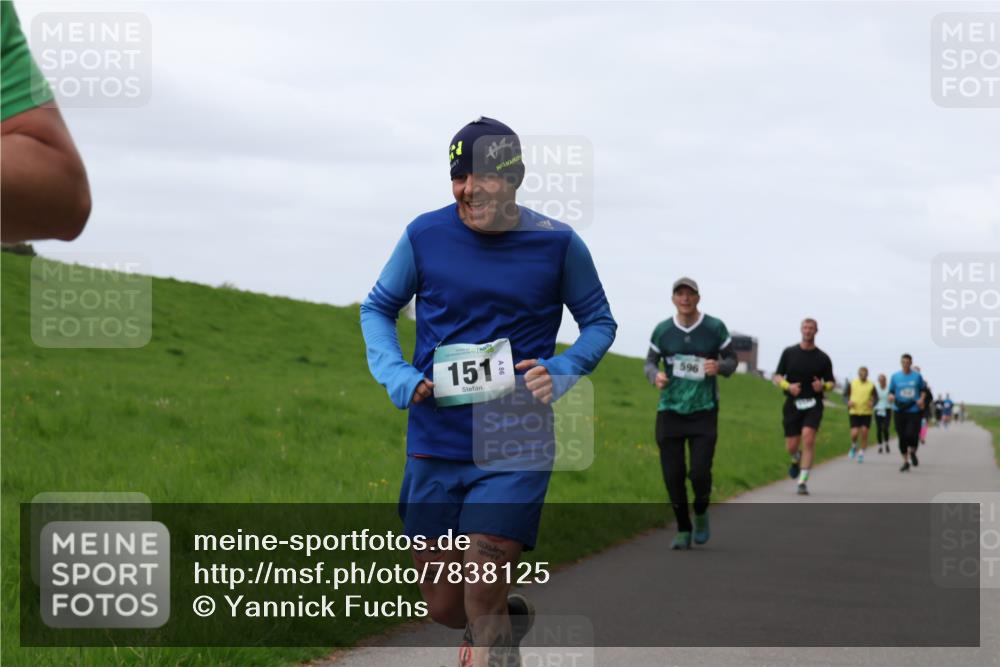 04.05.2025 - 8. Wedeler Halbmarathon Yannick Fuchs http://msf.ph/oto/7838125 04.05.2025 11:46:40 Laufen 151, 596 meine-sportfotos.de