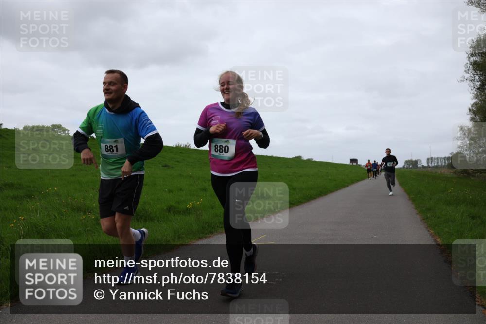 04.05.2025 - 8. Wedeler Halbmarathon Yannick Fuchs http://msf.ph/oto/7838154 04.05.2025 11:25:10 Laufen 881, 880, 8 meine-sportfotos.de